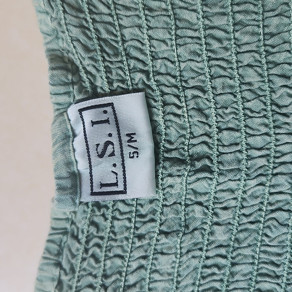 L.S.I Asymmetrical Top. Size S/M Green. - Picture 6 of 6
